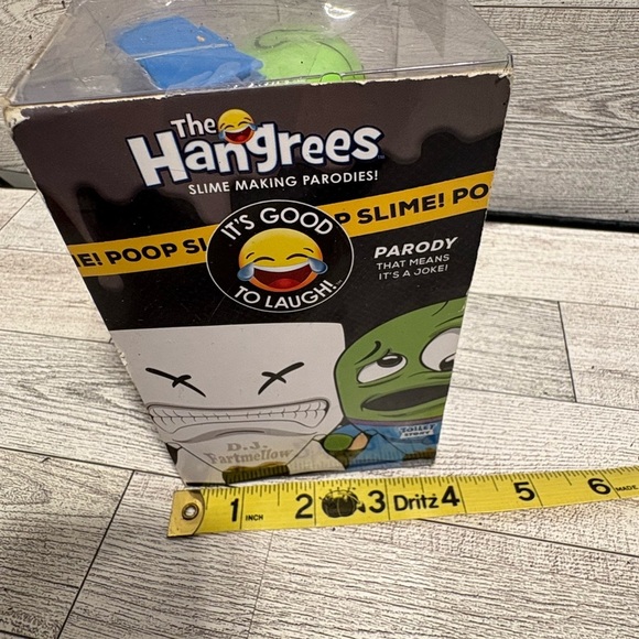 Toilet Story Series 1 Action Figure - Green and Blue - Picture 4 of 5